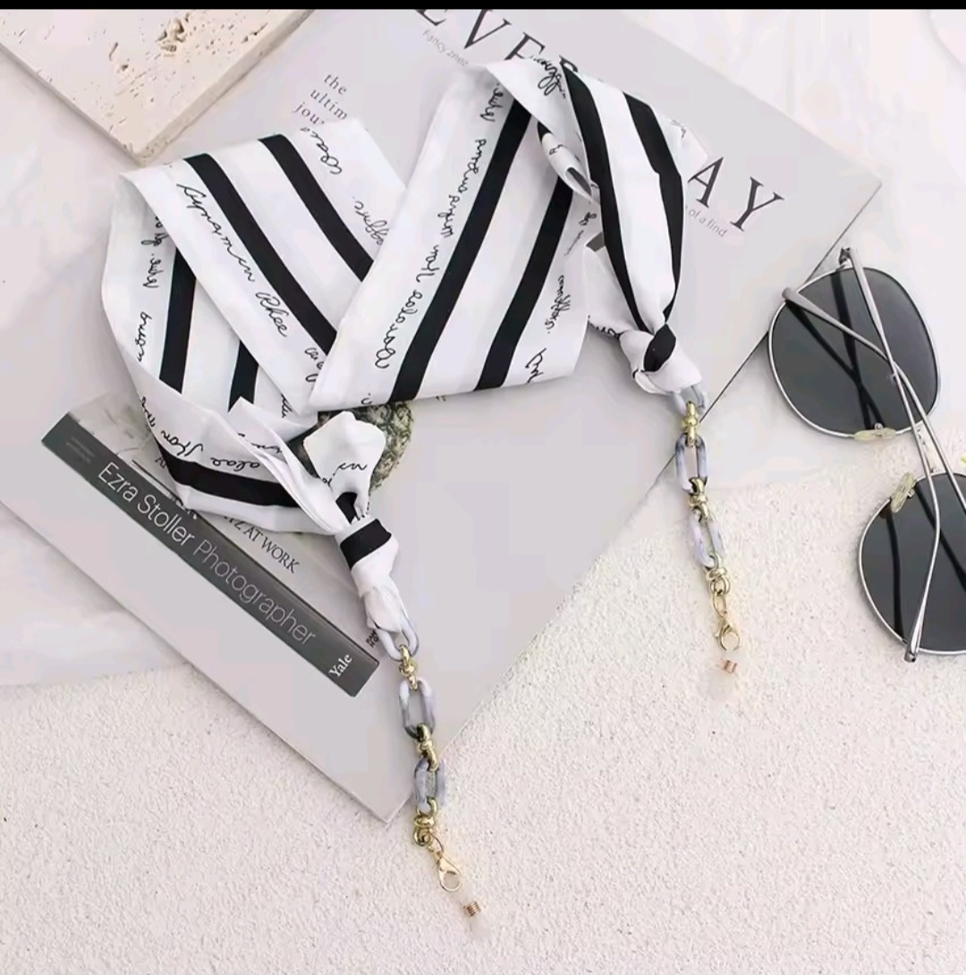 سلسلة نظارات